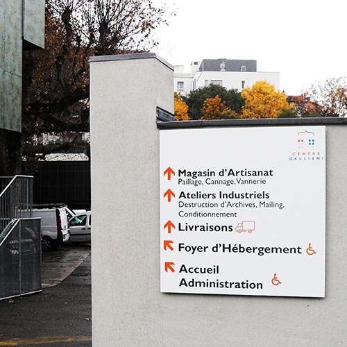 Santé foyer spécialisé Gallieni 69 directionnel extérieur