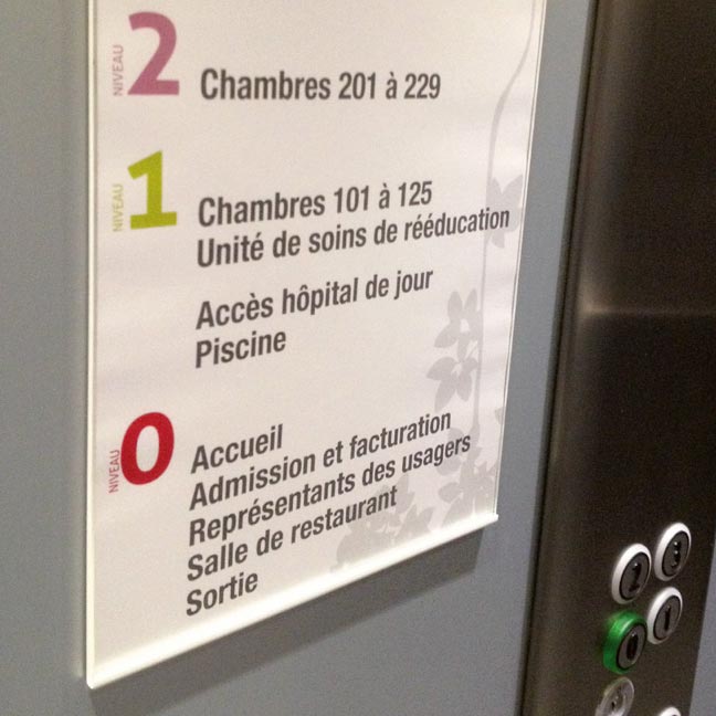 domaine-st-alban_signaletique-73_directionnel-ascenseur